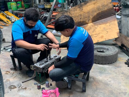 ซ่อมบำรุงรถโฟล์คลิฟท์