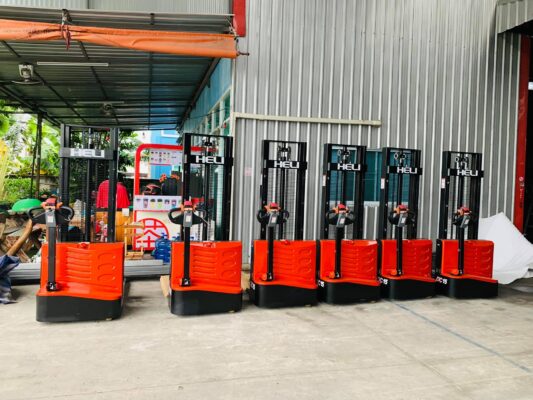 รถยกไฟฟ้า