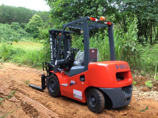 รถโฟล์คลิฟท์ดีเซล