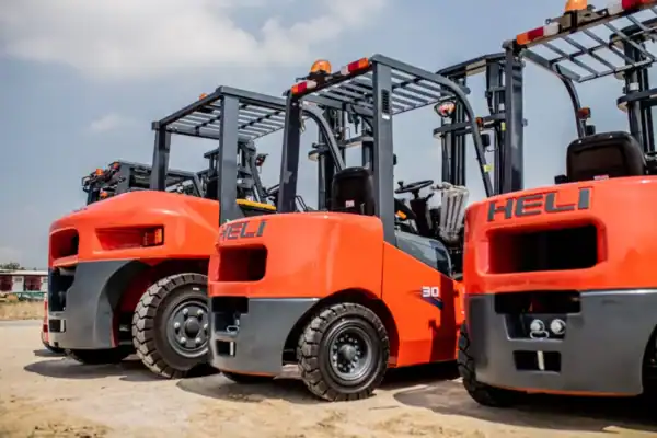 รถยกอุตสาหกรรม รถโฟล์คลิฟท์ Heli ราคา และบริการดีที่สุด สำหรับคลังสินค้า ทั่วประเทศ สมุทรปราการ สมุทรสาคร กรุงเทพ นครปฐม ปทุมธานี นนทบุรี อยุธยา ฉะเชิงเทรา ชลบุรี ระยอง  ขอนแก่น มหาสารคราม
