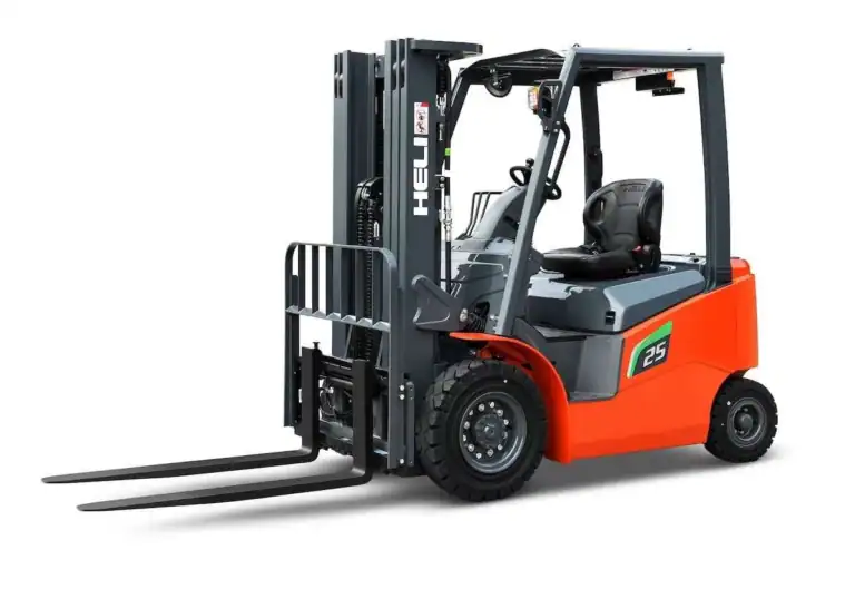 eletric-forklift-sales-goodrich ราคารถโฟล์คลิฟท์ไฟฟ้า 2 ตัน ยก 3 เมตร Heli Forklift รุ่น CPD20-GC6LI-S G2 M300 MODEL : CPD20-GC6LI-S G2 M300 HELI รุ่น CPD20-GC6LI-S G2 M300 (80V/200 Ah จุดเด่นสำคัญของ HELI G2 Series: แบเตอรี่ลิเธียม: ประสิทธิภาพสูง ประหยัดพลังงาน ไม่ต้องบำรุงรักษาแบตเตอรี่บ่อย ความทนทาน: ออกแบบมาให้ทำงานหนักได้เสมือนรถเครื่องยนต์ และมีประสิทธิภาพสูงในสภาพแวดล้อมที่หลากหลาย การออกแบบที่กะทัดรัด: มีความคล่องตัวสูง เหมาะสำหรับพื้นที่จำกัด ขอใบราคา