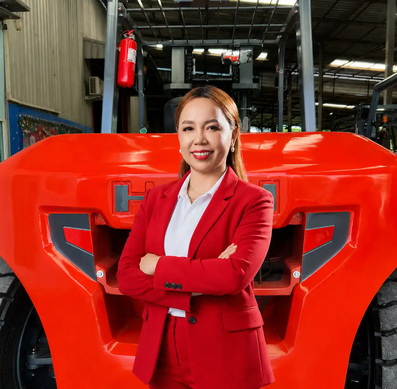 คุณฝน เจ้าของบริษัท ขายรถโฟล์คลิฟท์ไฟฟ้า คุณดรีม แบรนด์ HELI sale Electric-forklift บริษัท กู๊ด แอนด์ ริช เพาเวอร์พลัส